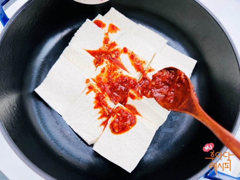 간장두부조림 레시피 캔참치 요리 백종원 두부조림 양념장 만들기 12