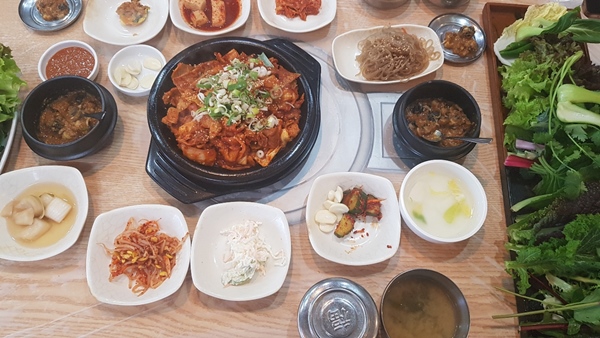 금암동 쌈밥집 쌈가