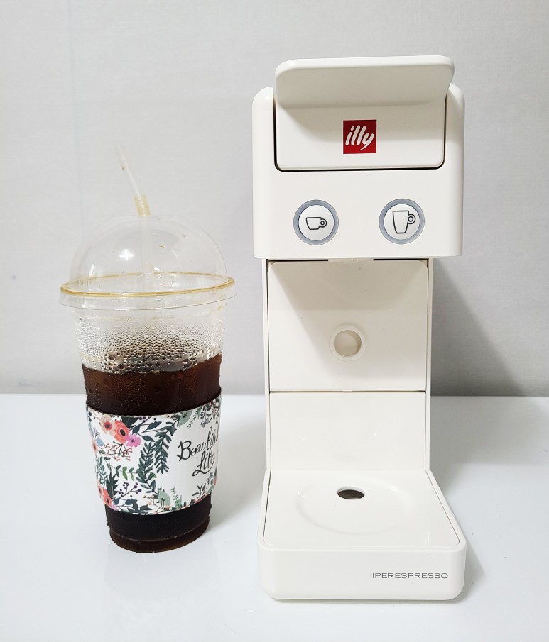 사용법 생각보다 간단해 일리 커피머신 y3.3 25