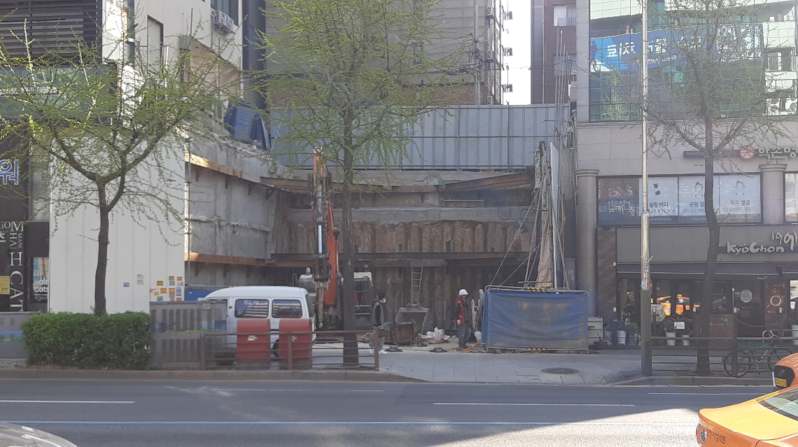  은평구 연신내역 인근 건물 공사 현장 사진 013(korean construction)