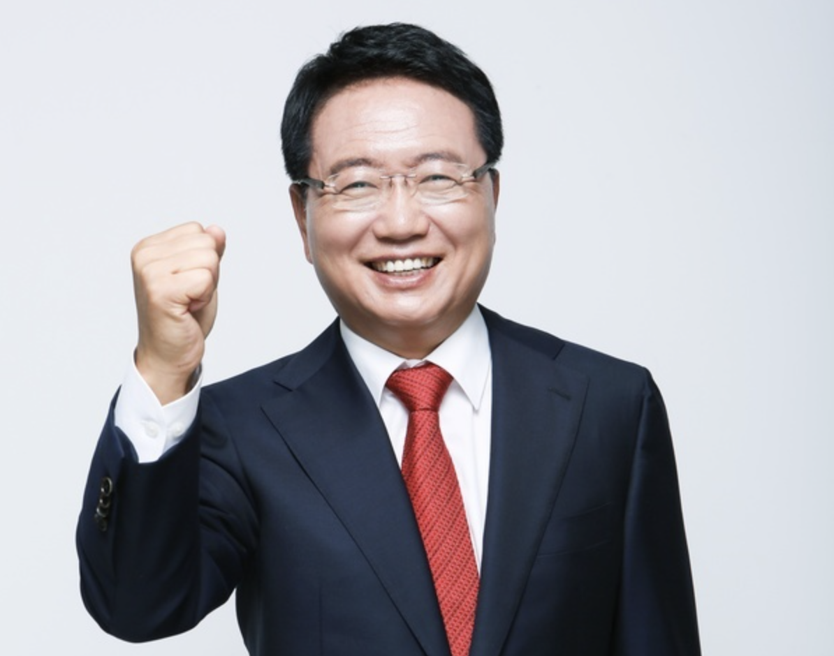  울진군수 손병복 프로필 고향 나이 학력 이력 - 삼성 출신