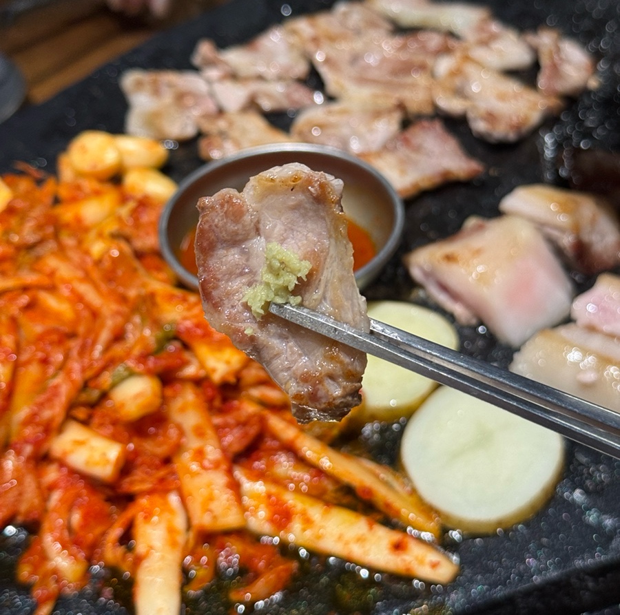 석암생소금구이 부산남포점 사진 3
