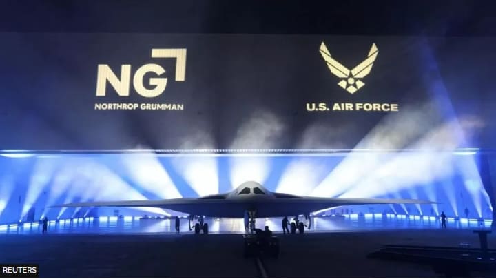 미 공군, B-1 B-2 대체 핵 스텔스 폭격기 'B-21 레이더' 공개 US Air Force unveils new B-21 Raider nuclear stealth..