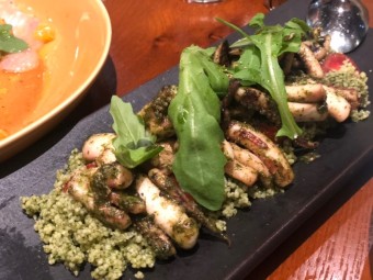 바칼라 치킨스테이크 부추페스토 이탈리아음식