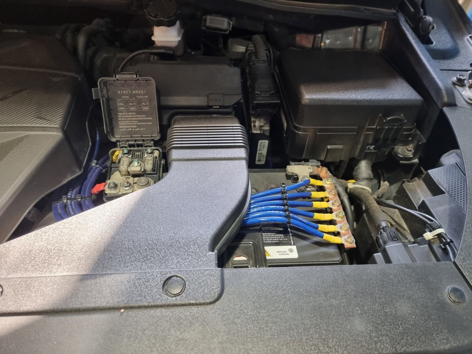 카니발 GSP 인산철 배터리 총 2대■■방전 걱정 없이 사용할 수 있는 3~4세대 10