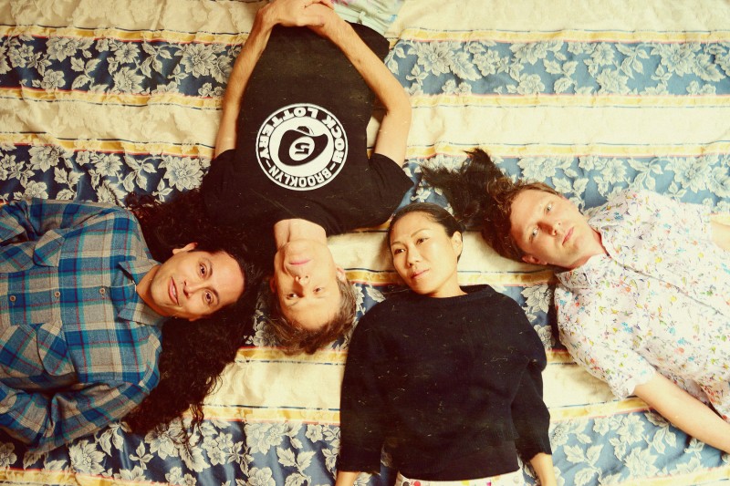  Deerhoof 'Love-Lore'