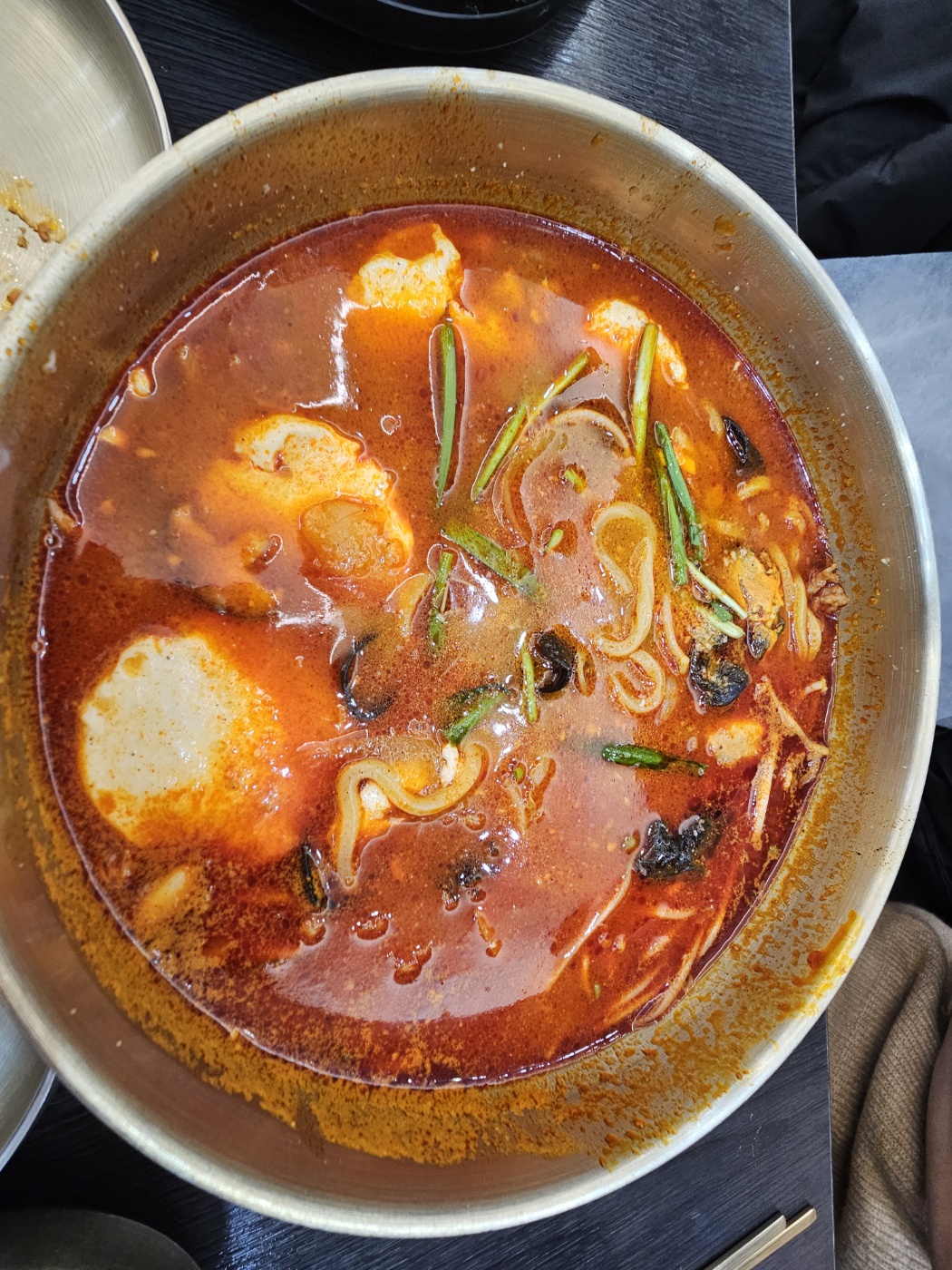완뚝순두부 이미지