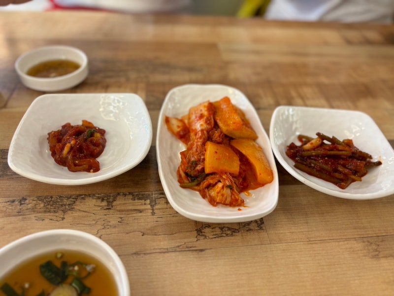 새벽부터 해장국 이미지