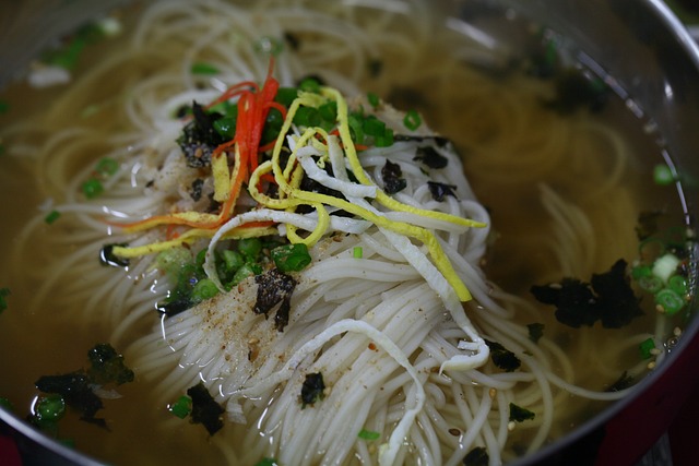 잔치국수 음식 사진