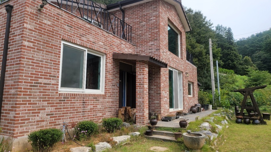 2층 빨간벽돌집 감성 갬성주택 9