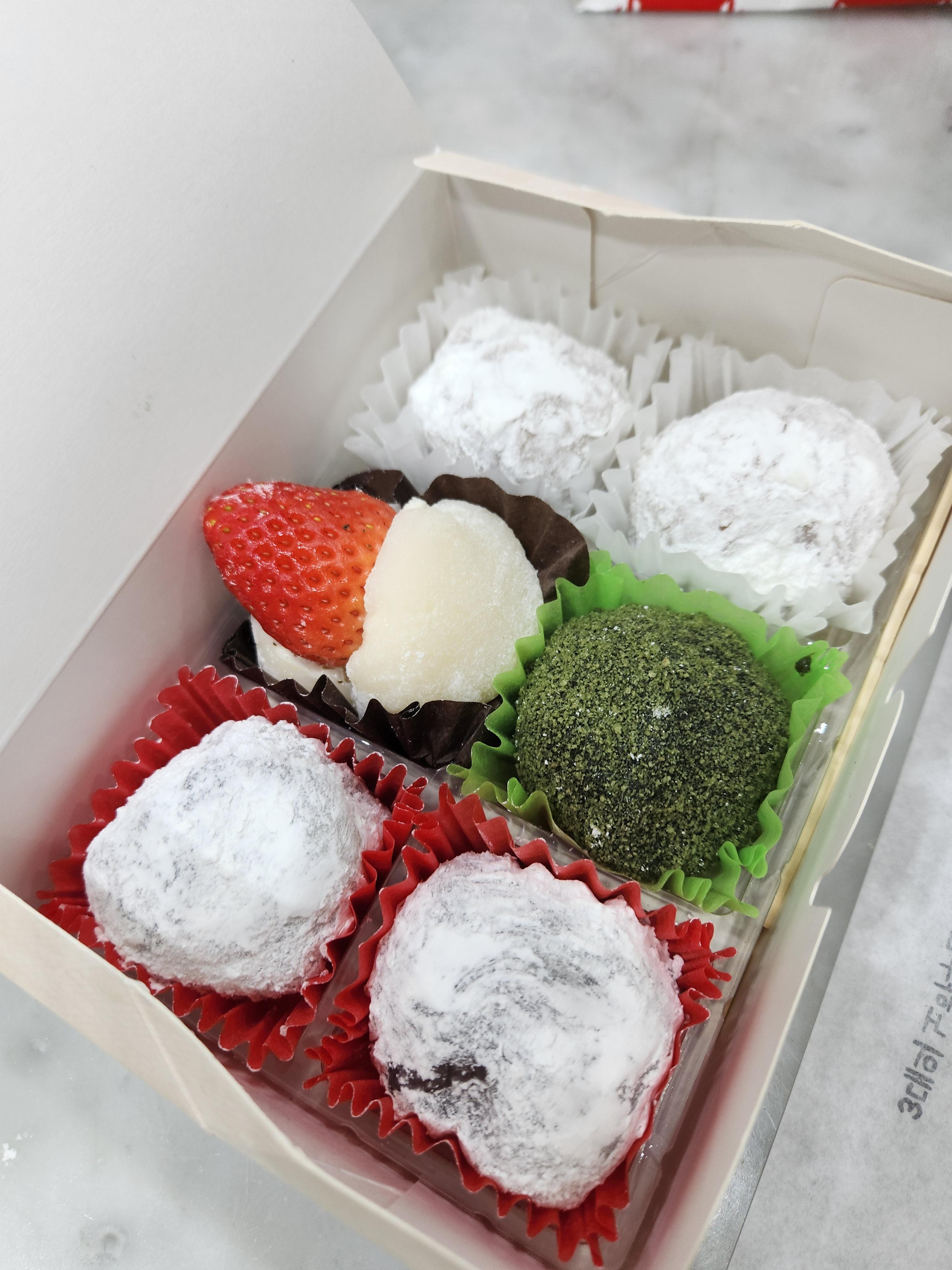  여수 맛집, '3대 여수 딸기모찌' 본점 후기