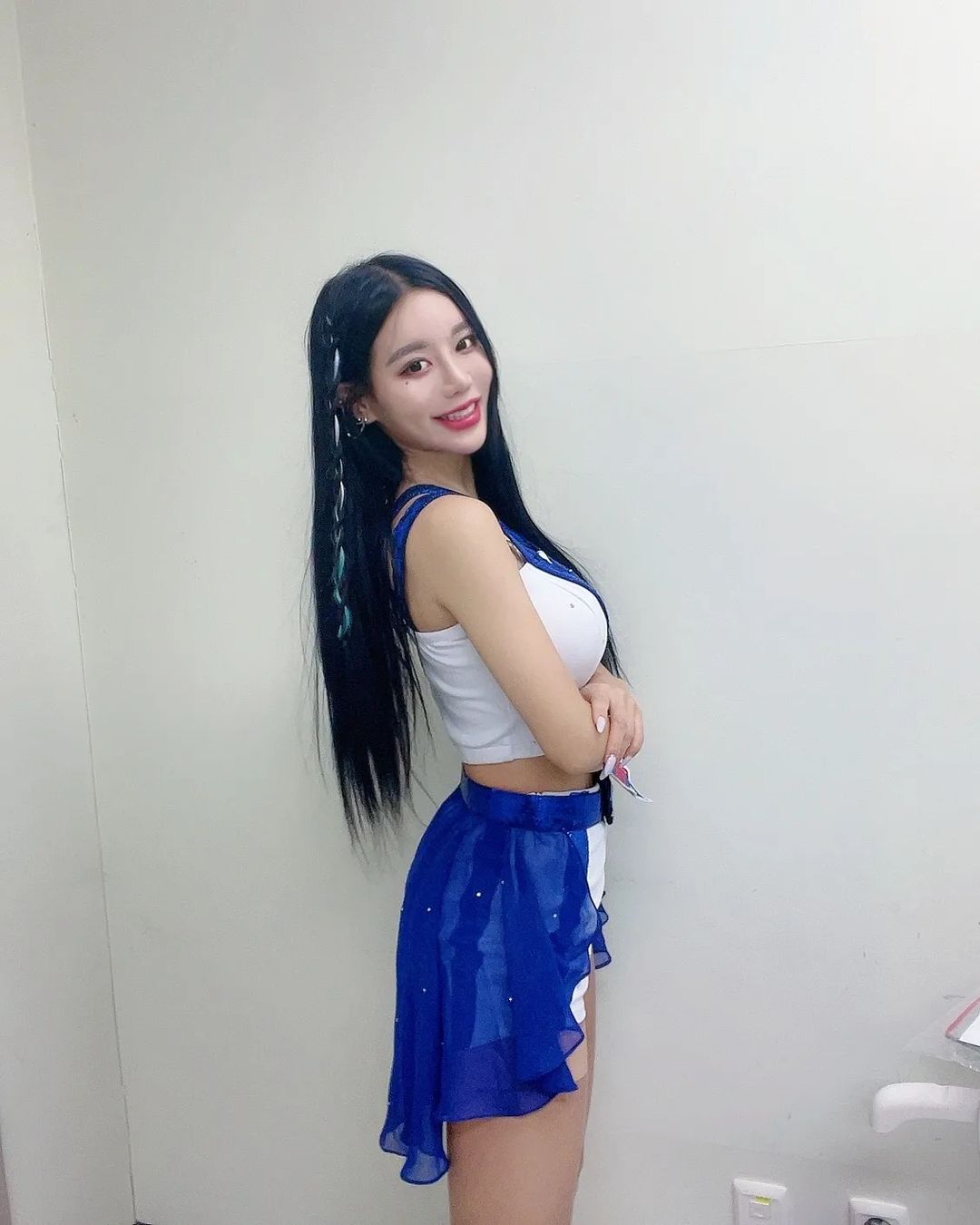 걸그룹 배드키즈 리더 겸 치어리더 장은유 인스타그램 셀카 사진 모음 — 스타들의☆ 근황을 모아서
