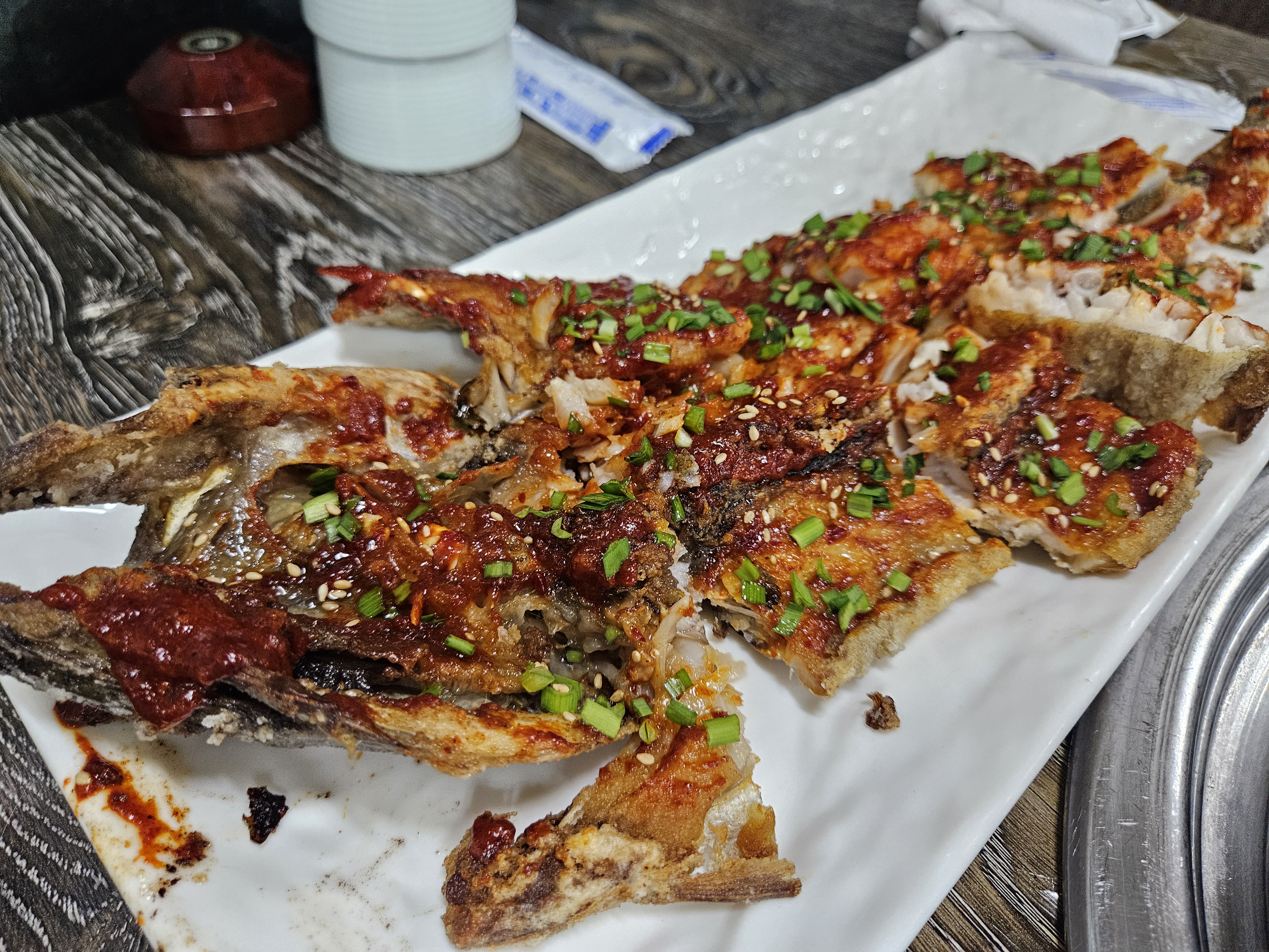 Dwaejimaeul 6