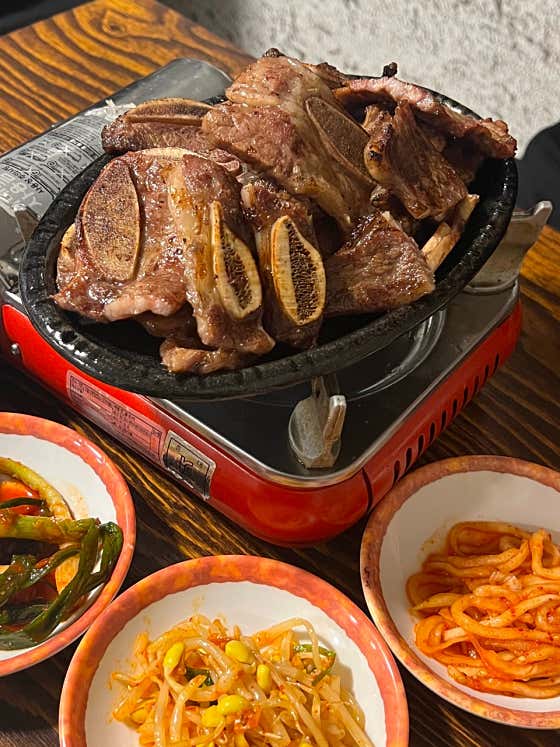 을지로 시골집 내부