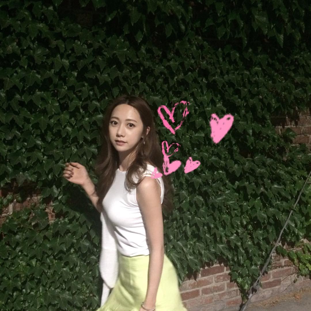  권이슬 아나운서 인스타 사진