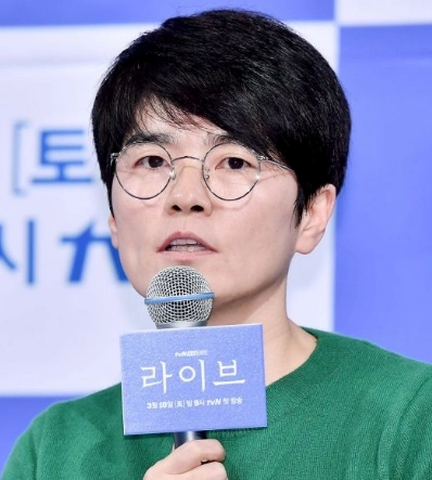 노희경 작가 프로필 나이 고향 학력 드라마 작품