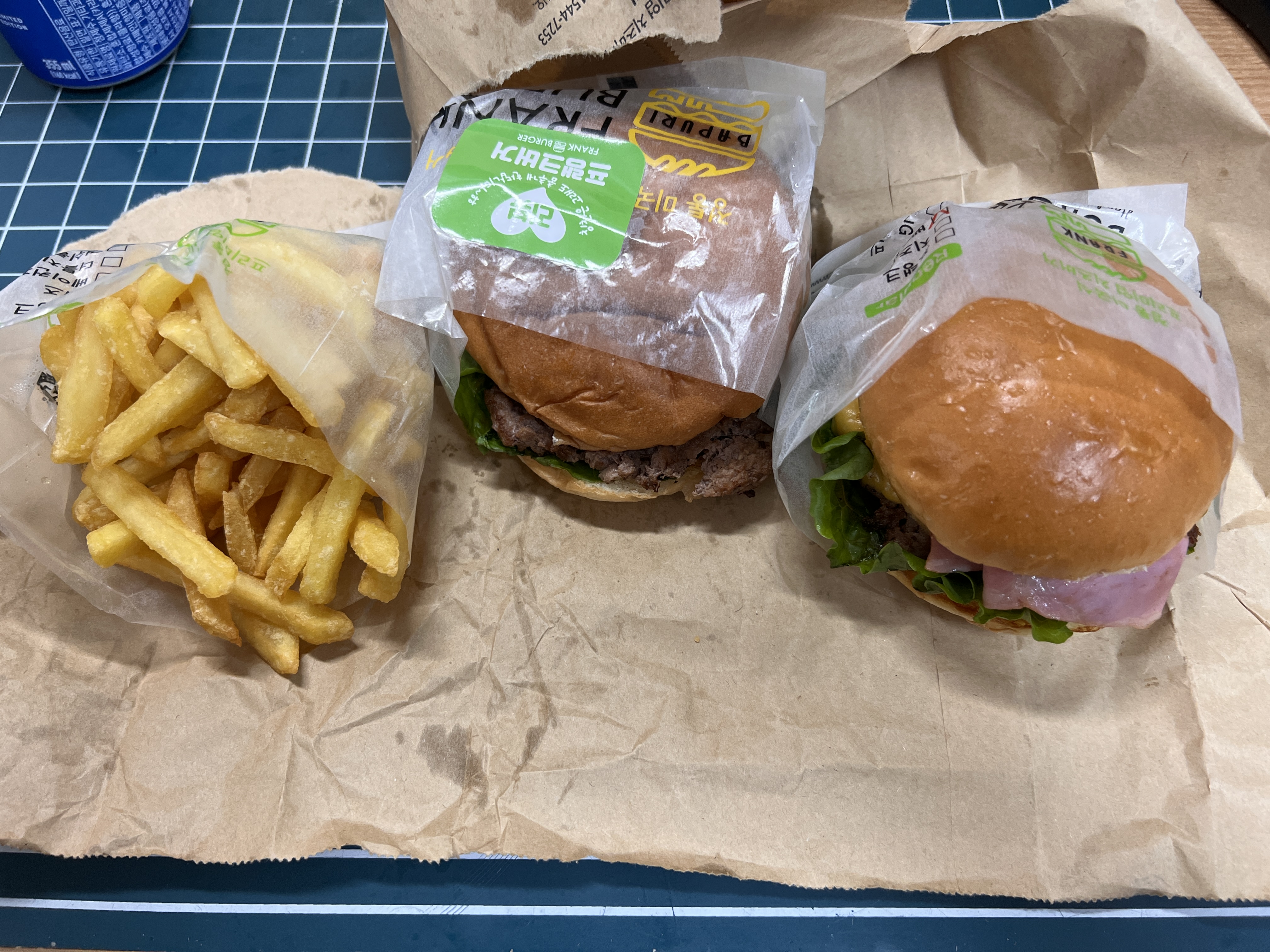 부산 맛집 햄버거 미식가가 프랭크 수제 버거를 처음 먹어본 후기 - 2. 프랭크 수제 버거 시식 후기 부산 맛집 햄버거 미식가가 프랭크 수제 버거를 처음 먹어본 후기 - 2. 프랭크 수제 버거 시식 후기
