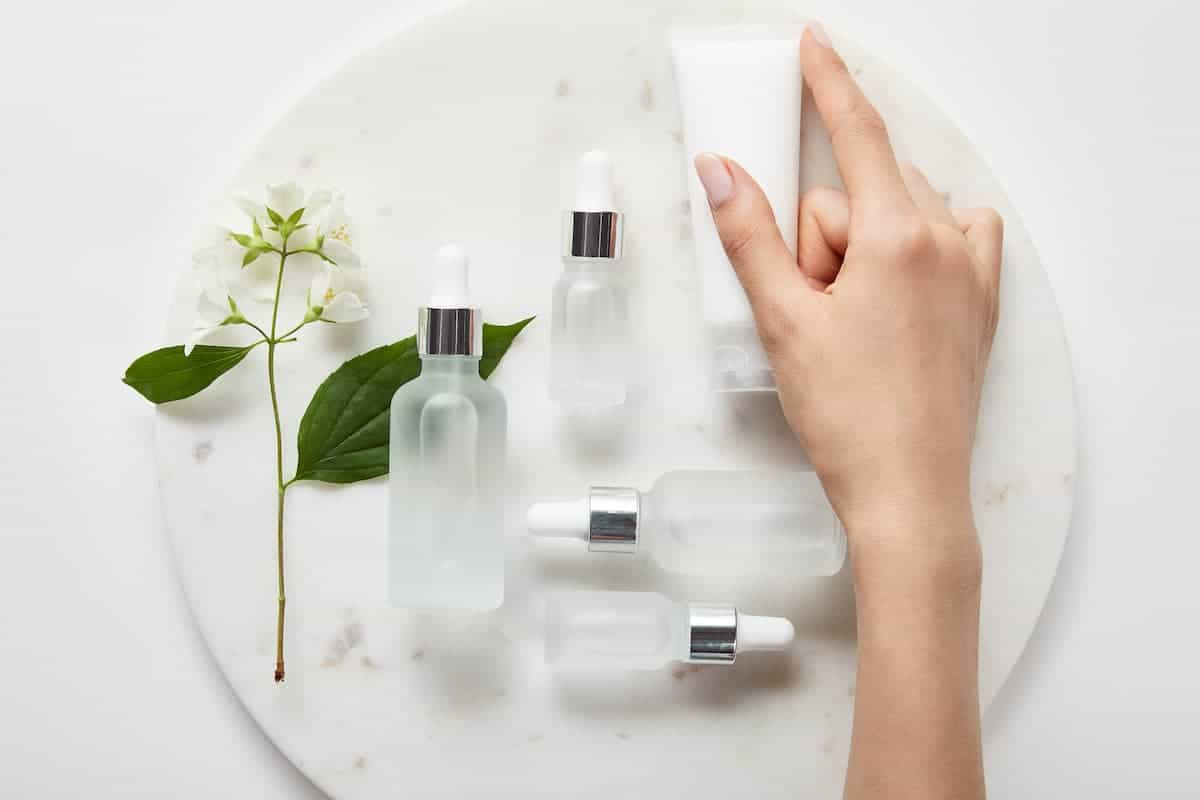 겨울피부관리, 앰플추천, 세럼사용법, 콜라겐세럼, 앰플추천, 콜라겐페이셜케어, 콜라겐스킨케어, 콜라겐크림, 콜라겐보습, 보습스킨케어, 히알루론산, 세라마이드, 겨울철피부장벽, 피부수분충전, 겨울팩추천, 피부건조해결, 겨울스킨케어팁, 피부보습비법, 앰플세럼조합, 피부장벽강화, 겨울피부진정, 피부광채비결, 수분크림추천, 피부탄력회복, 겨울피부트러블, 피부자극완화, 겨울피부영양, 콜라겐주름개선, 콜라겐탄력, 피부회복앰플, 콜라겐피부관리, 콜라겐앰플추천, 겨울피부보호, 피부건강팁, 겨울피부관리법, 피부수분팩, 겨울피부진정팩, 피부보습마스크, 겨울피부케어제품