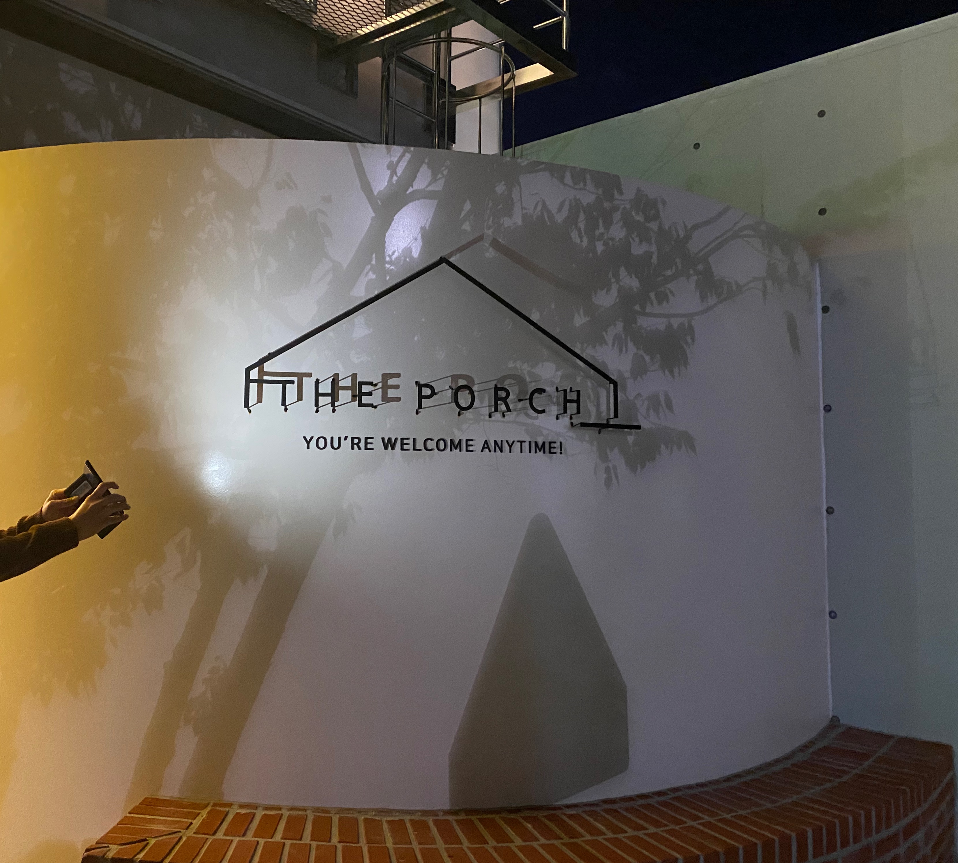  포항 대형카페 더포치(The porch) | 베이커리카페, 철길숲/불의정원 카페, 예쁜카페