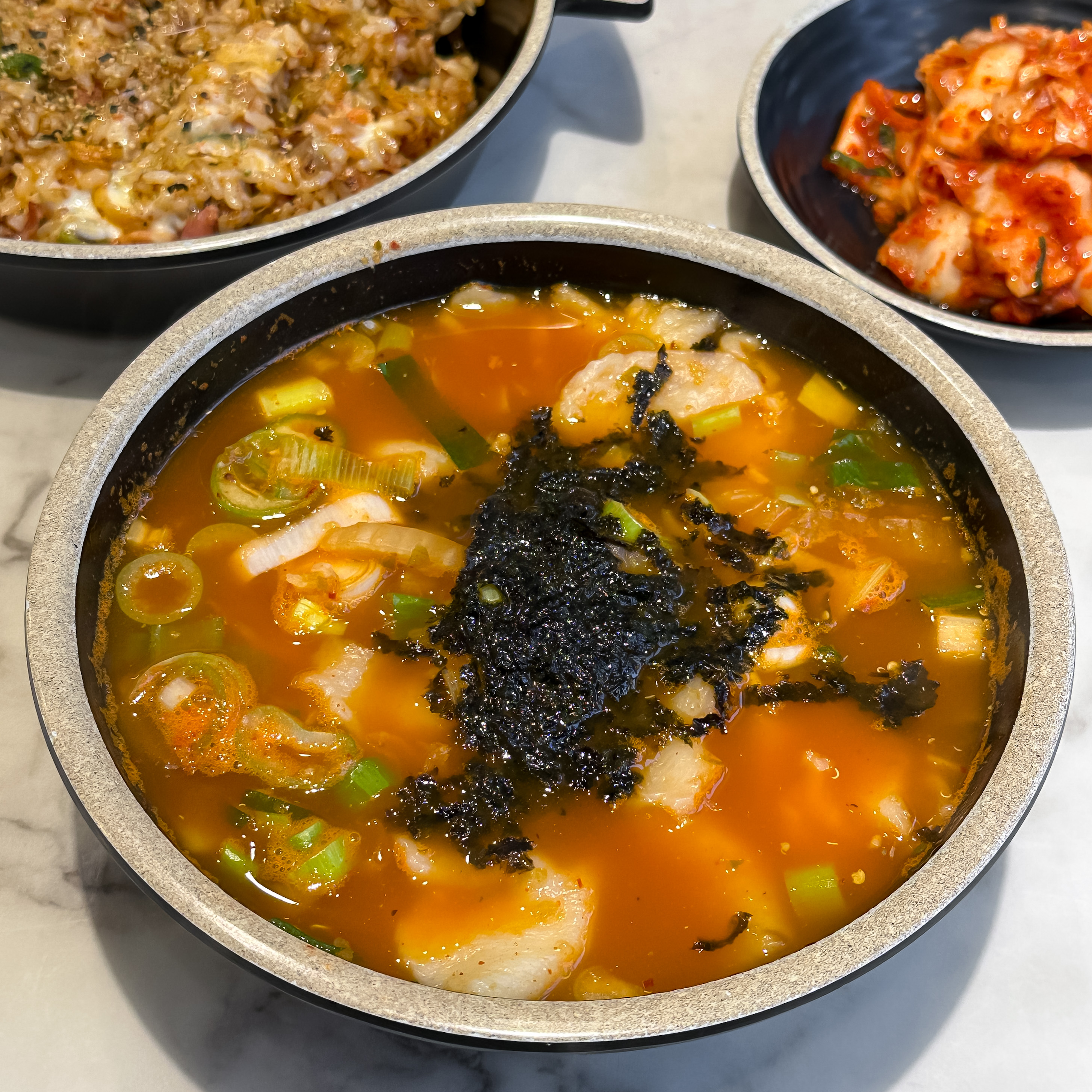 뜨락에 이미지