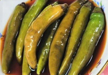 숙성된 고추장아찌