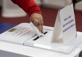  2025 대통령선거 투표소-투표함