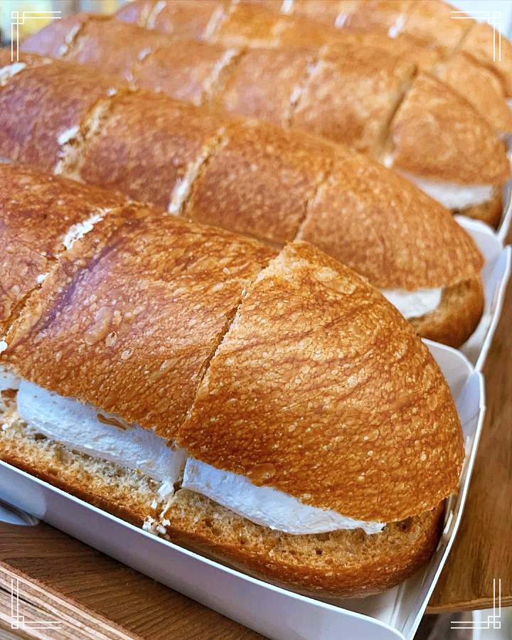  전참시 전지적참견시점 테이 생크림 바게트 엘리게이터 밤만주 빵집 베이커리 카페 고양 일산 맛집 추천 소개