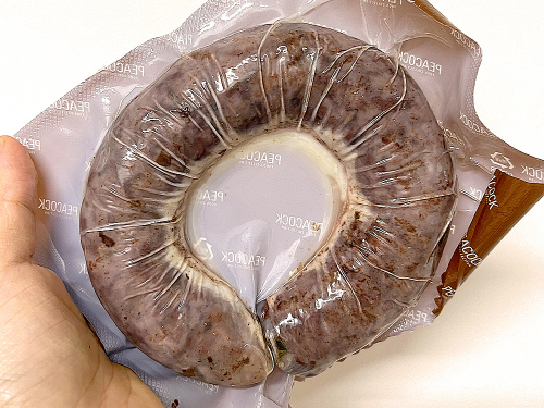 피코크 리북방 순대전골의 메인 재료! 리북방 순대가 실하다.