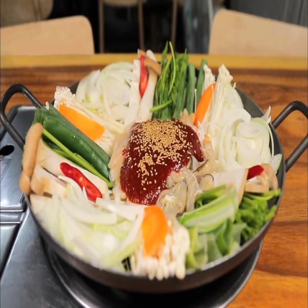  충남 보령시 맛집 하니쌈밥 생생정보 키조개두루치기