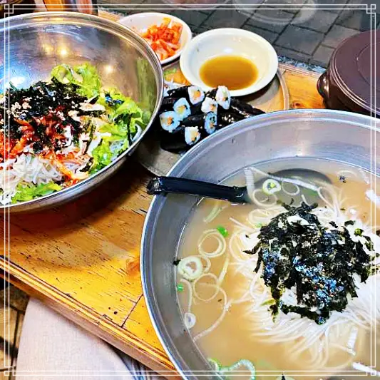  생방송투데이 닭국수 영등포 영등포시장 맛집 11월21일 잔치국수, 닭국밥 맛있는 식당 거대한 그릇에 막 퍼주는 집 가격 위치 어디