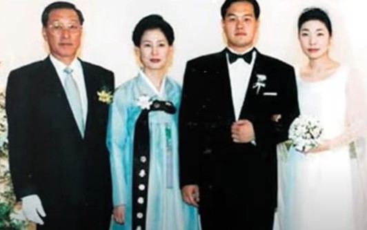 김지용 태아산업 부사장 결혼사진