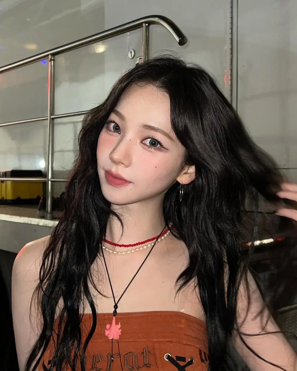  무대를 장악하는 에스파 카리나 사진과 움짤 대공개 프로필 인스타