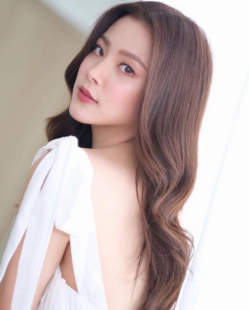  인스타그램 팔로우로 보는 태국 여자 연예인 탑10