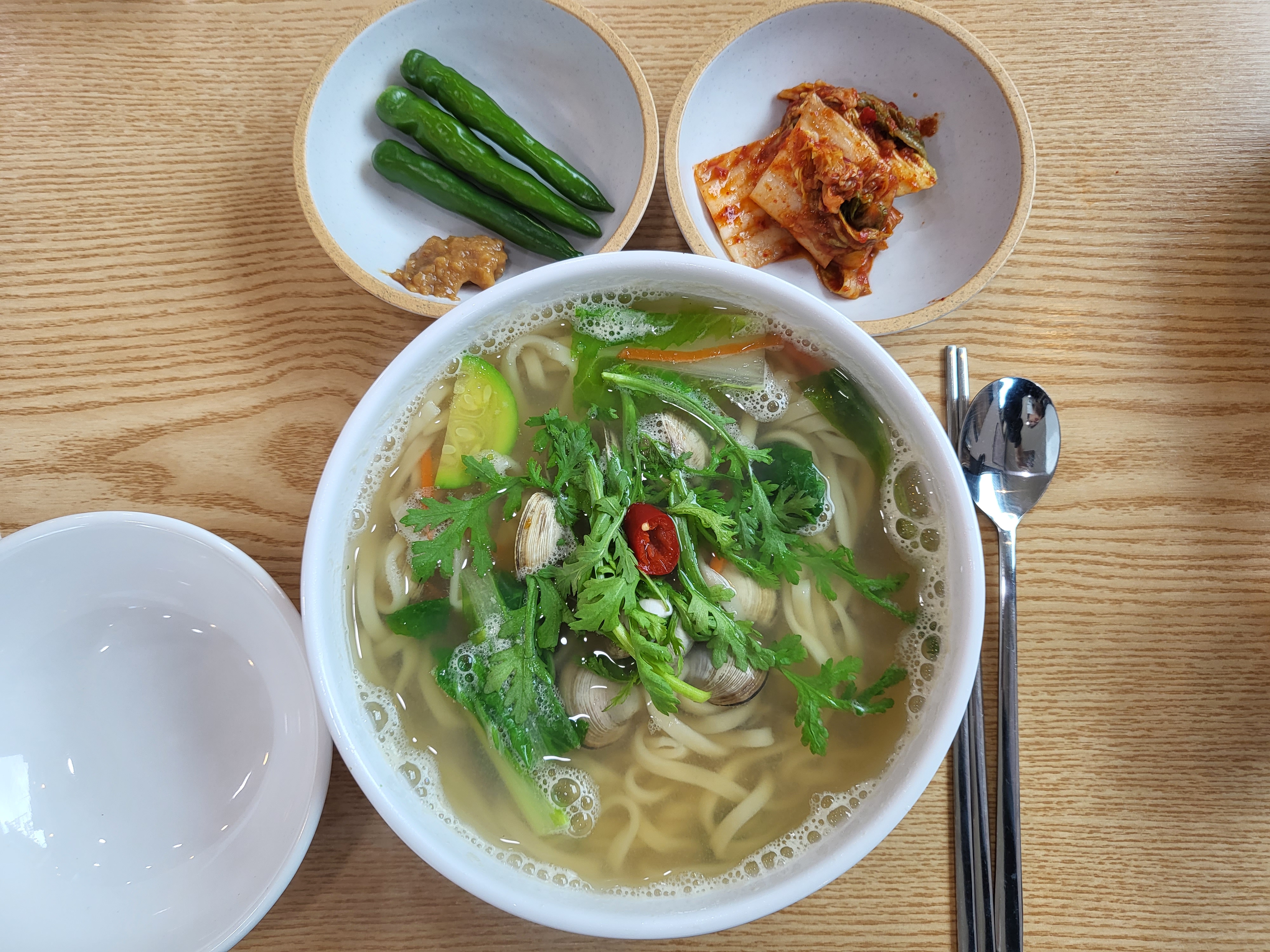 동죽칼국수