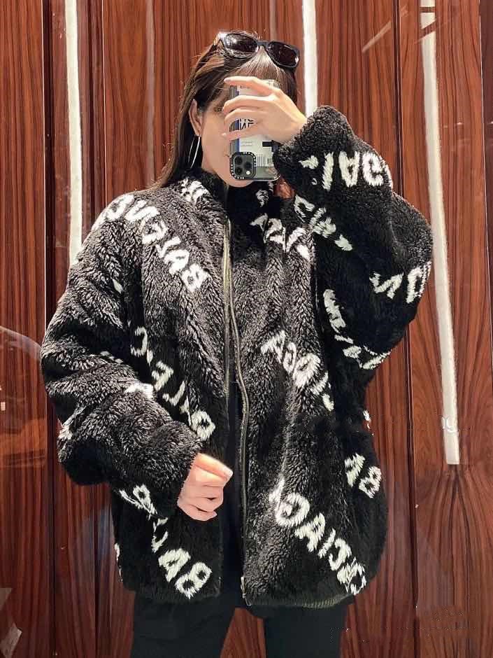  [BALENCIAGA] 발렌시아가 리버시블 플리스 집업 자켓 625931T15712863