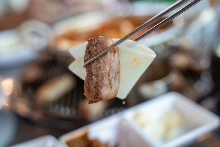 제주 송악산둘레길 맛집 돈고팡 산방산점 반할 수 밖에 없는
