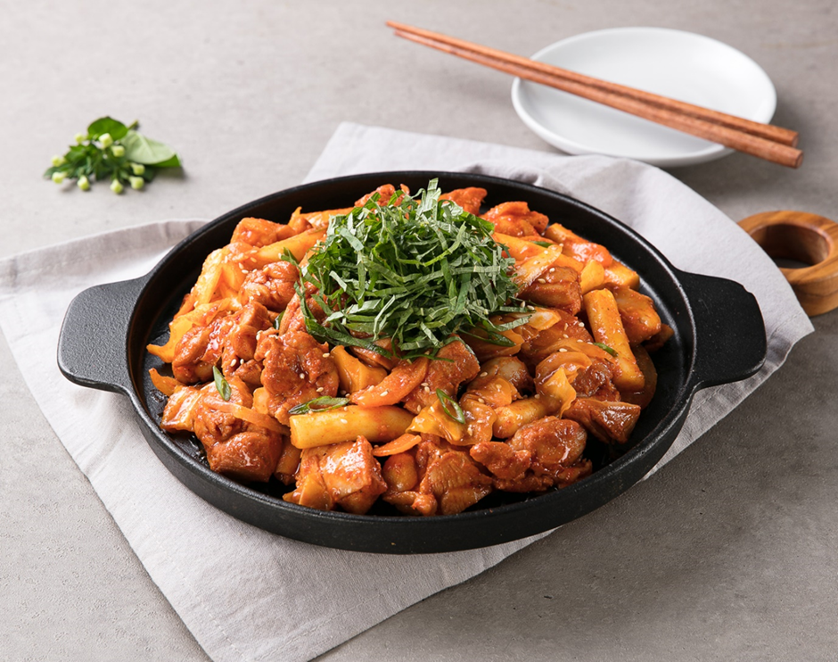  둘째 아들의 '집밥뚝딱' 밀키트 추천 간단 요리 2탄 - "춘천 닭갈비" 도전!
