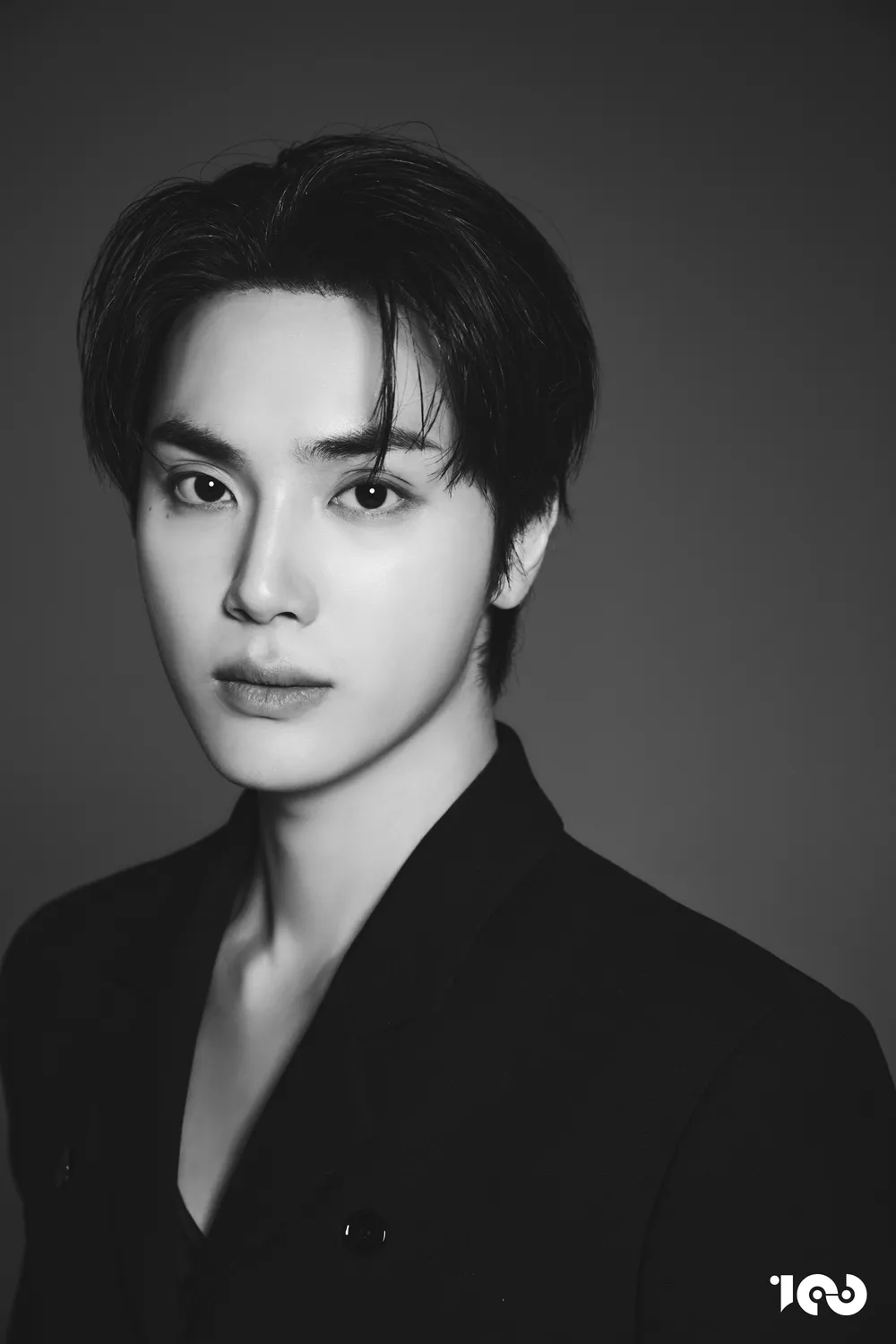 주학년