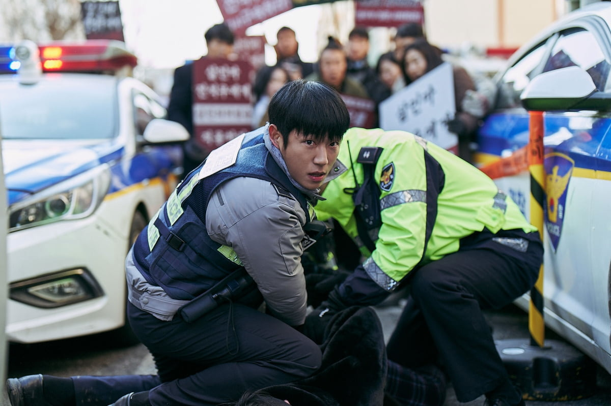 베테랑2 황정민 정해인
