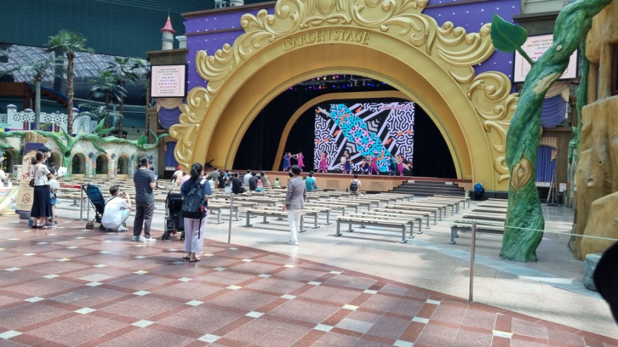 롯데월드 코로나 롯데월드 코로나시즌 놀이기구 이용 64