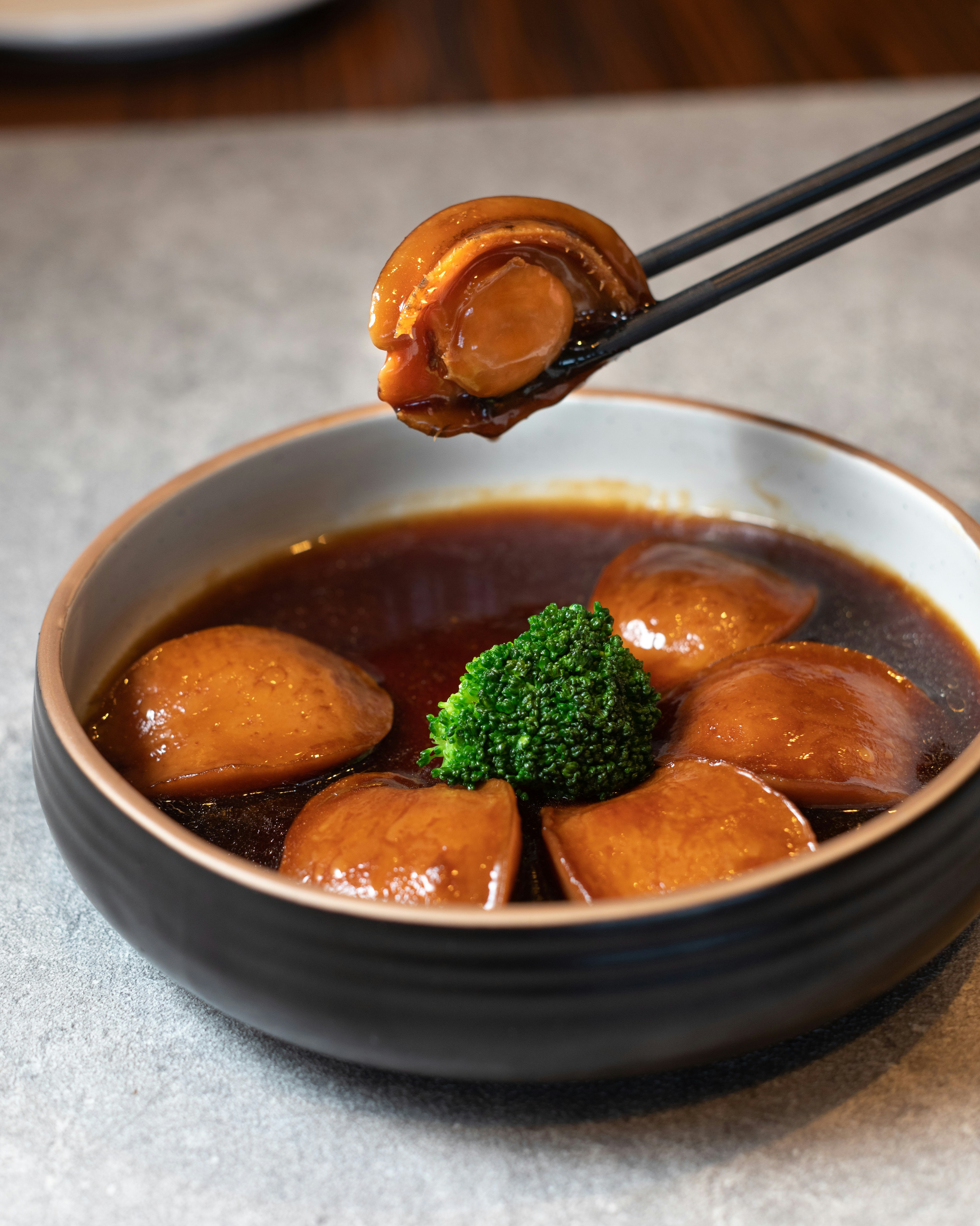 전복죽 맛있게 끓이는 법 및 비린내 없애기 (+ 효능 칼로리 보관법)