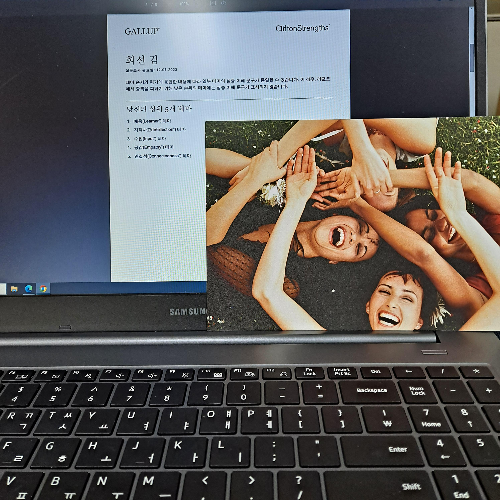  때때로 너무 늦는 것이 제 시간일 때가 있다...