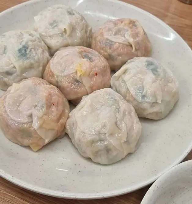 토마루해물칼국수