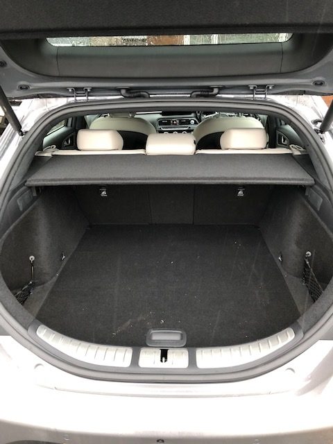 제네시스 G70 슈팅 브레이크 트렁크에 골프백은 몇개나