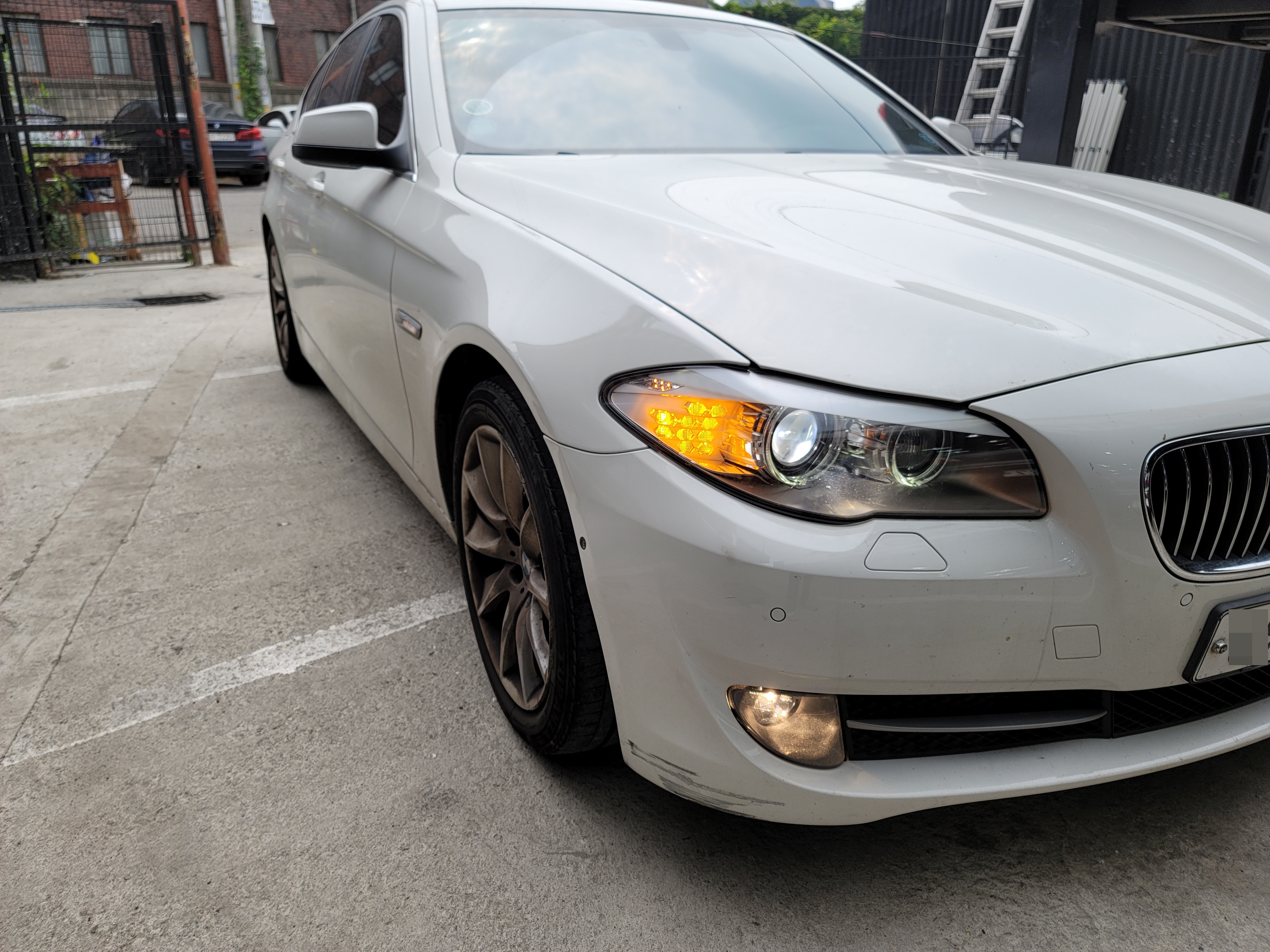  #3 [BMW 정비] F10 528i 코너링 라이트 결함