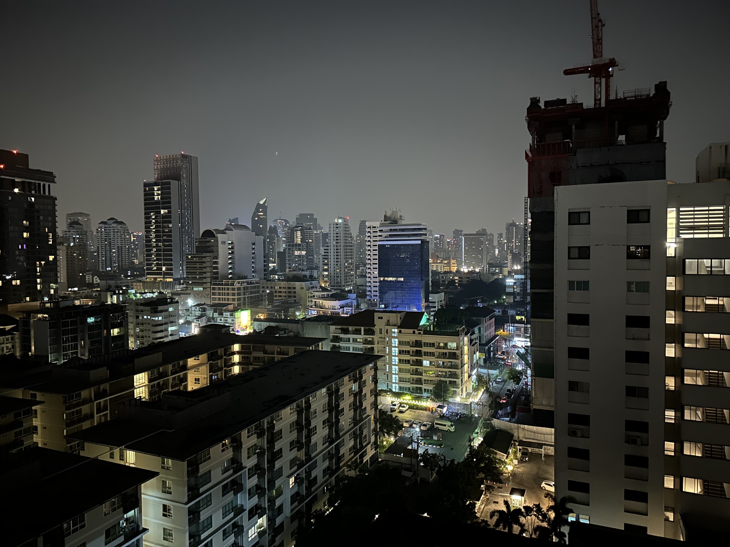 Thong Lo tower(통로타워)