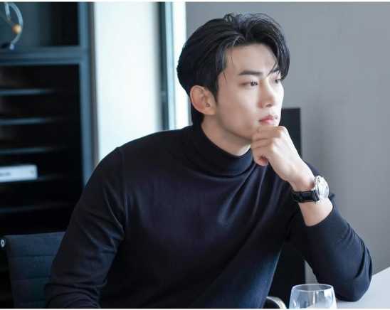 배우 옥택연