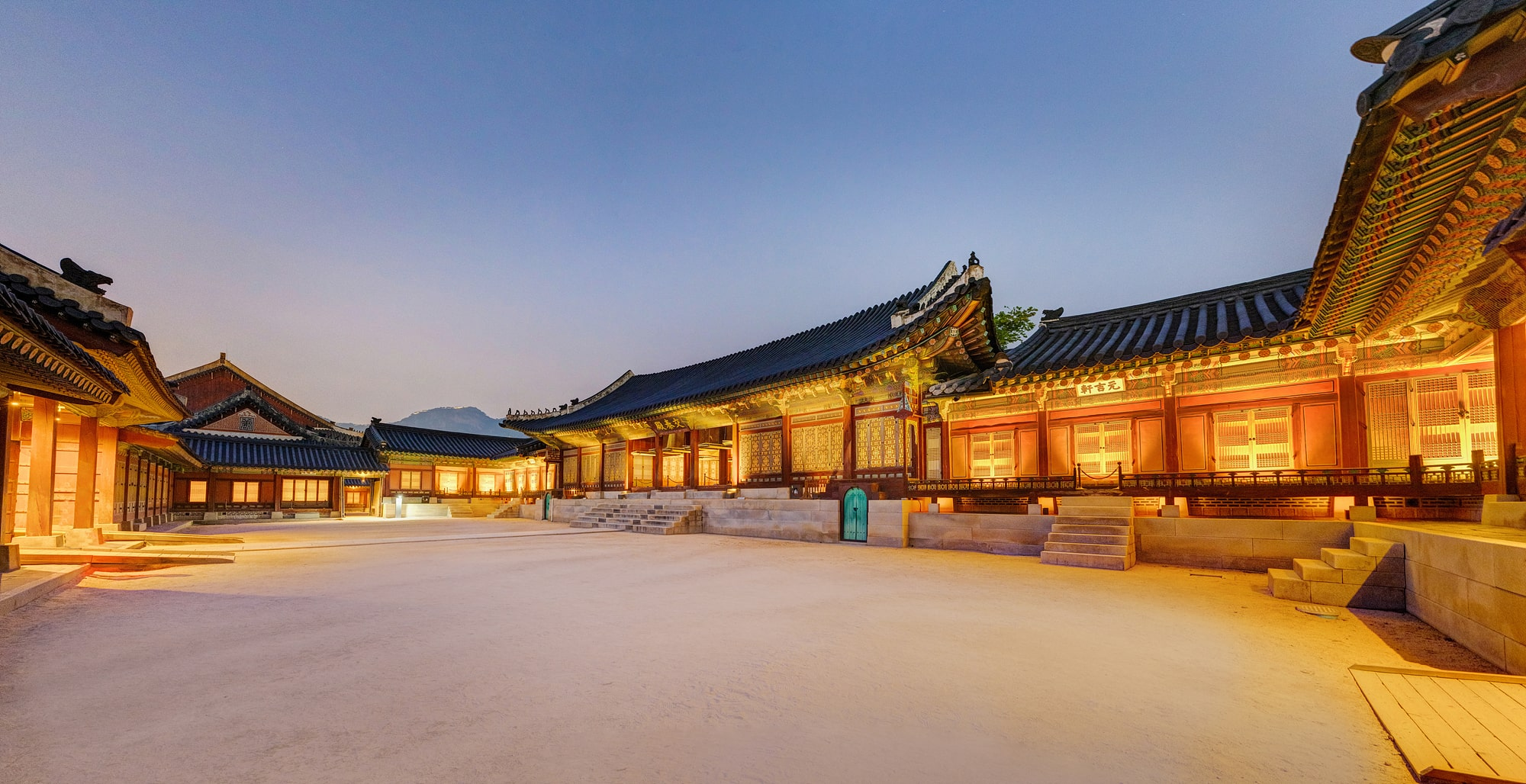 경복궁 교태전 야경