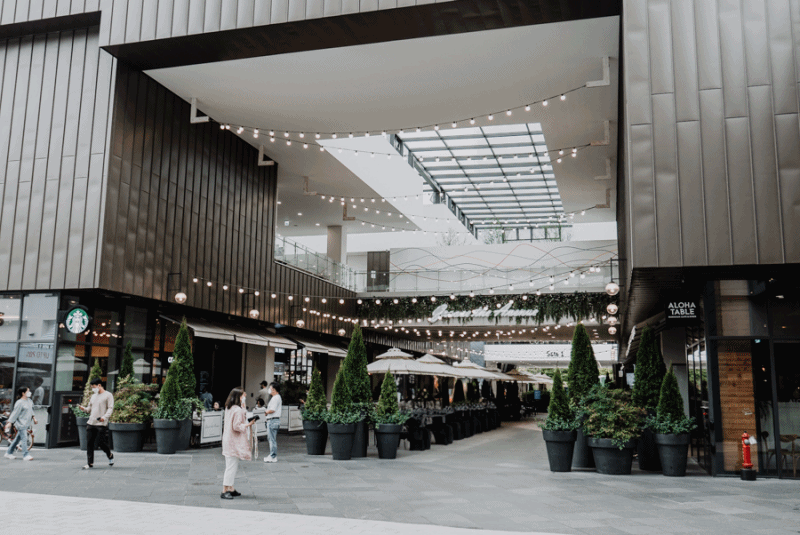 어도비 포토샵으로 사람 지우기 전과 후의 gif 파일