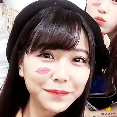  AKB48 SHOW! AKB48 사단 NMB48 의 대표 스시녀 멤버 와타나베 미유키& 시로마 미루의 재미있는 콩트 대기실에서